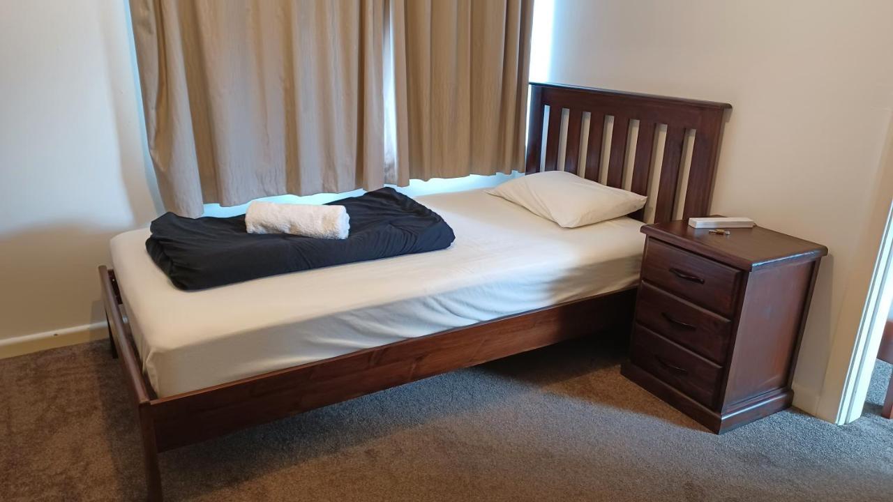 כרייסטצ'רץ' Homestay Family Room, Near The City Center מראה חיצוני תמונה