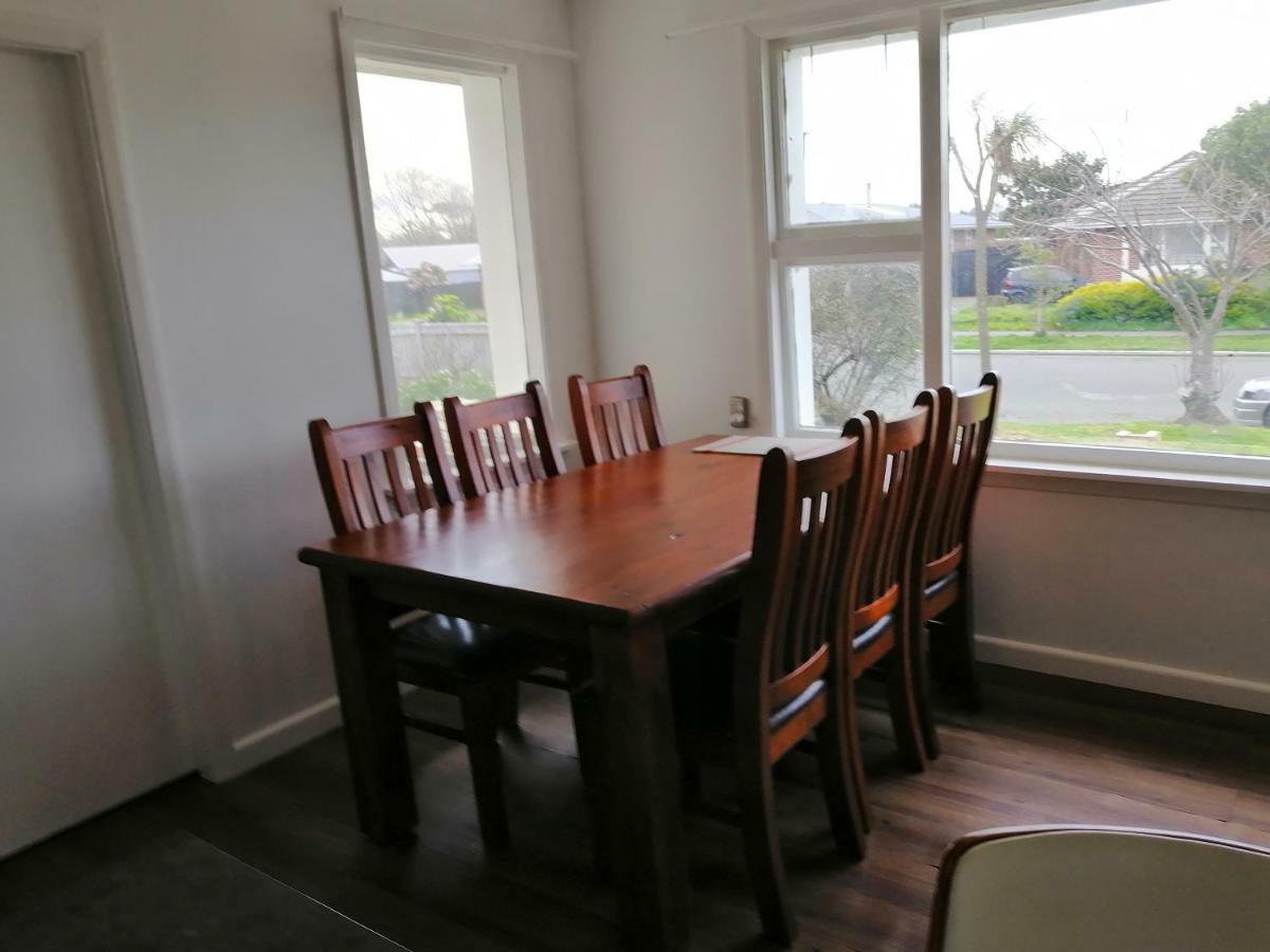 כרייסטצ'רץ' Homestay Family Room, Near The City Center מראה חיצוני תמונה